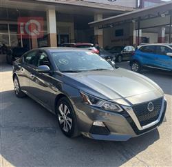 نيسان ألتيما